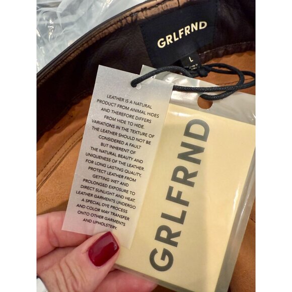 GRLFRND Brown Leather Mini Skirt with Front Pockets NWT - Size Large - Picture 7 of 9